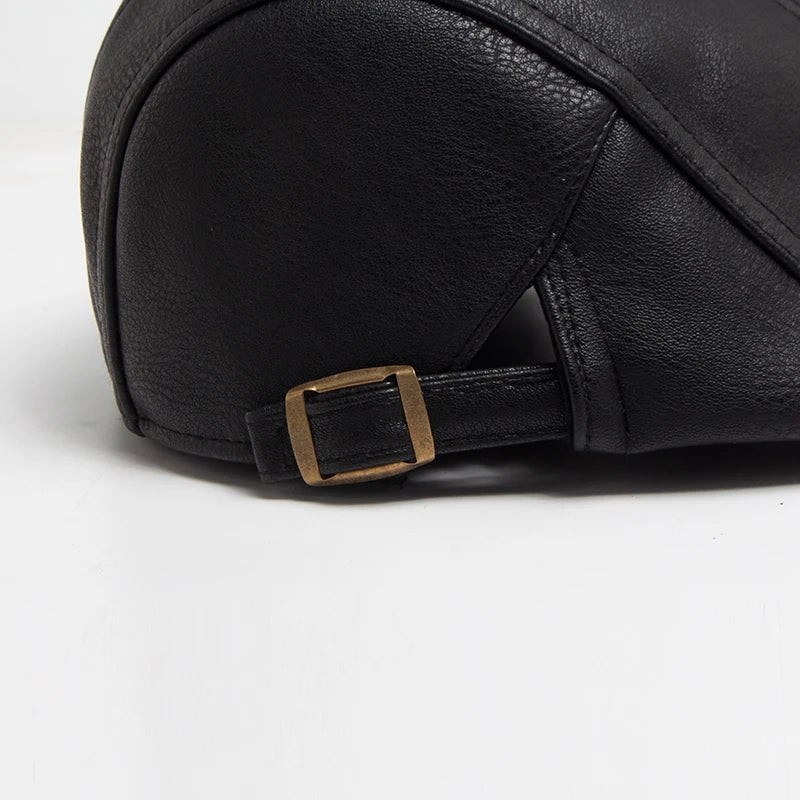 Boina Masculina Inglesa de Couro MANN MR10